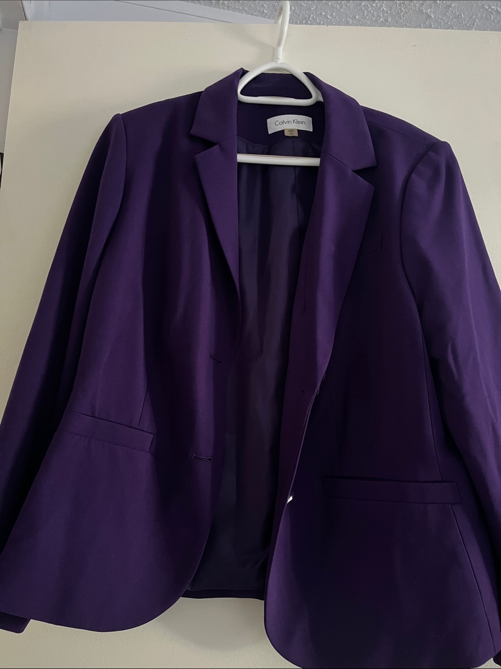 Women’s suit jacket